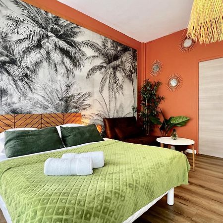 Loasis Apartment Calais Bagian luar foto